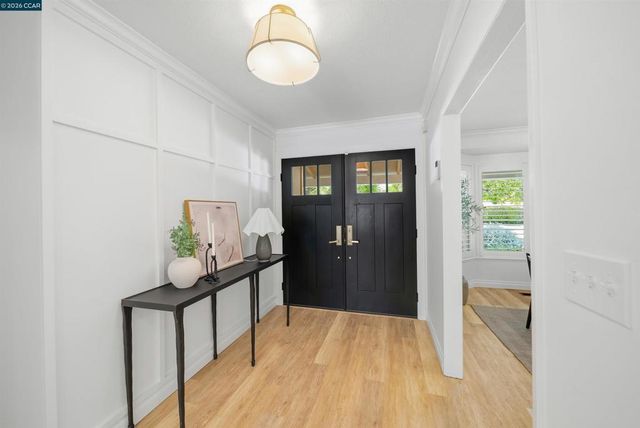203 Via Monte, Walnut Creek, CA 94598
