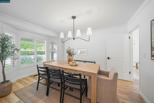 203 Via Monte, Walnut Creek, CA 94598