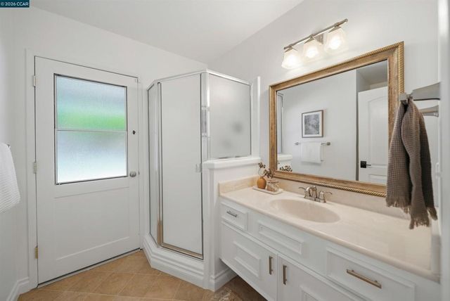 203 Via Monte, Walnut Creek, CA 94598