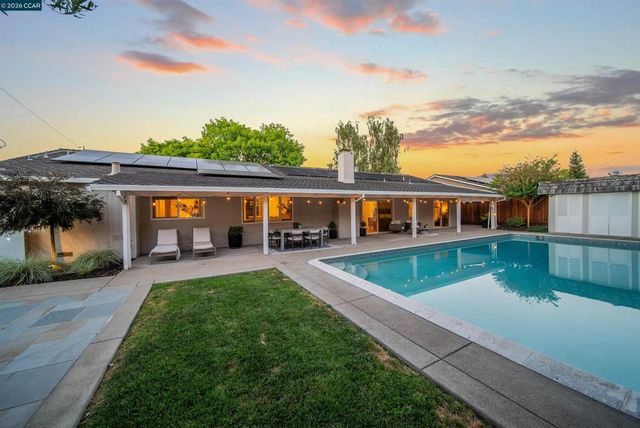 203 Via Monte, Walnut Creek, CA 94598