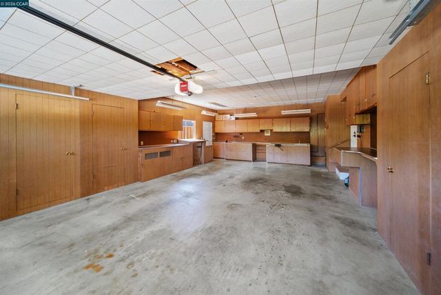 203 Via Monte, Walnut Creek, CA 94598