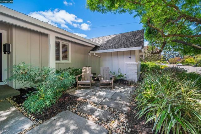 203 Via Monte, Walnut Creek, CA 94598