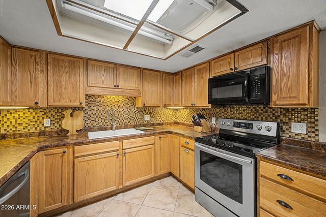 4760 W VIA CYNTHIA --, Glendale, AZ 85301
