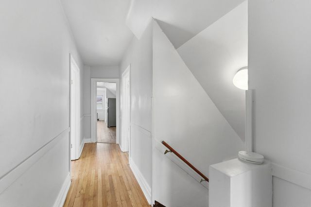 3252 E 136th Street, Chicago, IL 60633