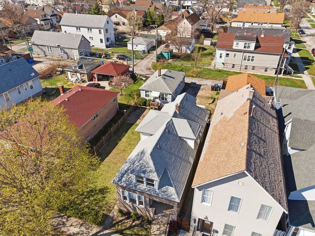 3252 E 136th Street, Chicago, IL 60633