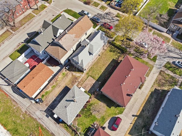 3252 E 136th Street, Chicago, IL 60633