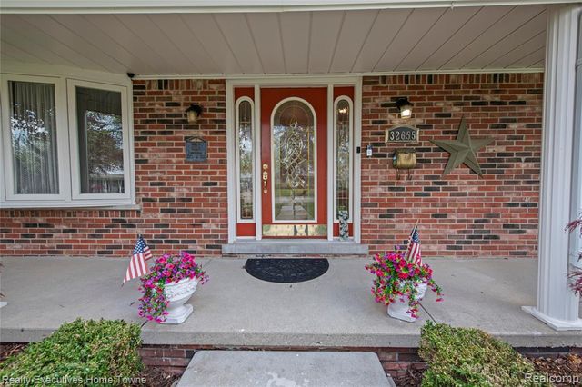 32655 Coventry Place, Warren, MI 48093