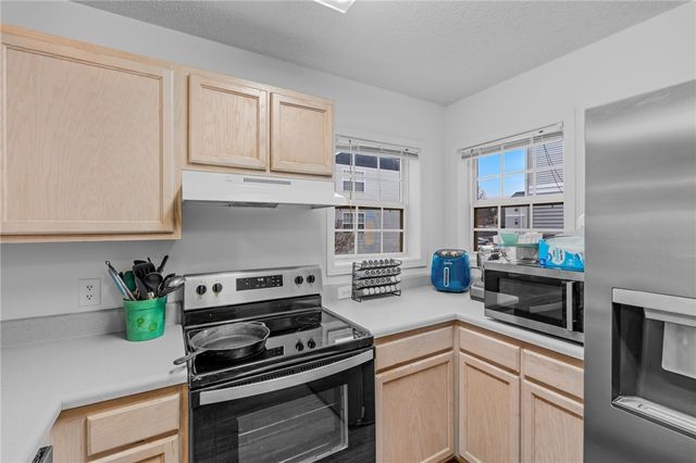 182 University Village Drive E, Central, SC 29630