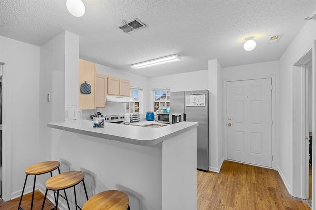 182 University Village Drive E, Central, SC 29630