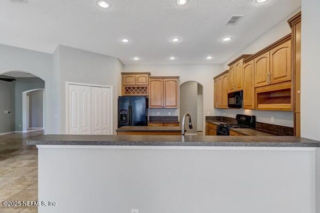 6132 WHITE TIP Road, Jacksonville, FL 32258