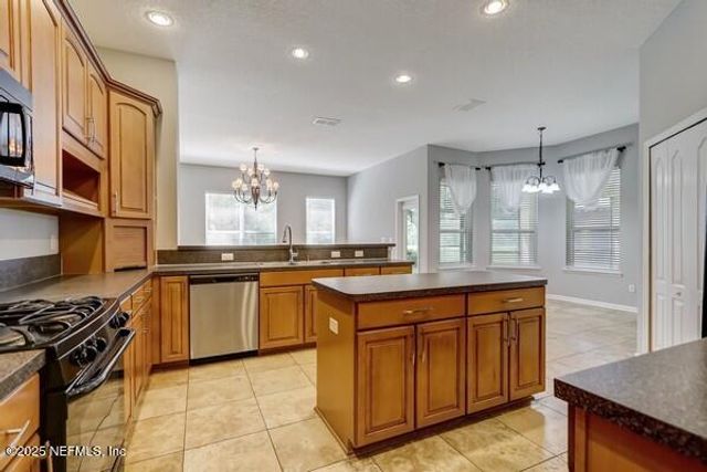 6132 WHITE TIP Road, Jacksonville, FL 32258