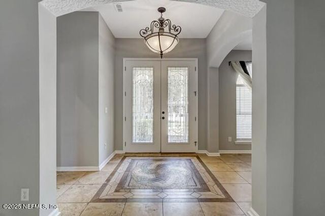 6132 WHITE TIP Road, Jacksonville, FL 32258