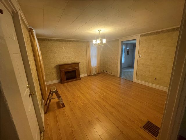 114 South Platt Street, Albion, NY 14411