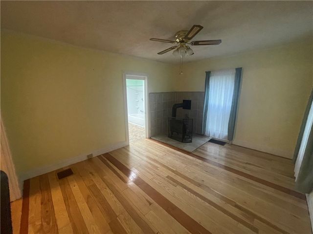 114 South Platt Street, Albion, NY 14411