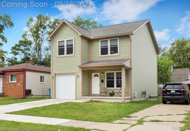 628 W Hudson Avenue, Madison Heights, MI 48071