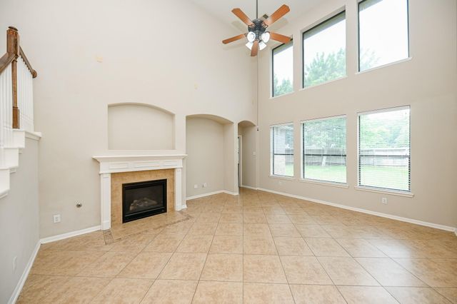602 Coggins Point Way, Sugar Land, TX 77479