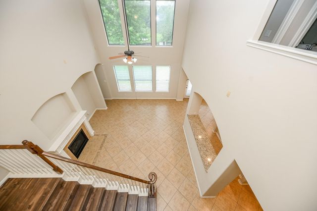 602 Coggins Point Way, Sugar Land, TX 77479