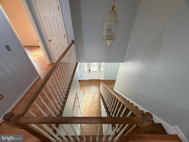 33 BROOKSTONE DR, Fredericksburg, VA 22405