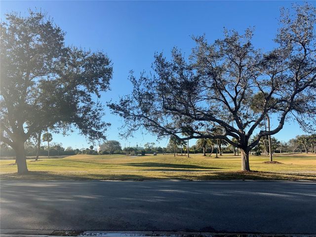 1305 GONDOLA PARK DRIVE 1305, Venice, FL 34292