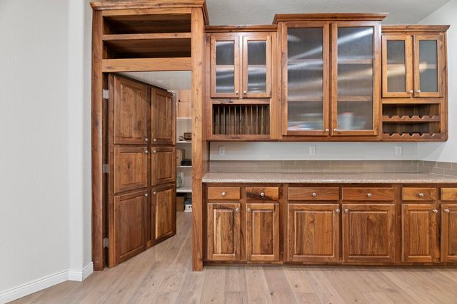 261 White Oak Drive, Cave Junction, OR 97523