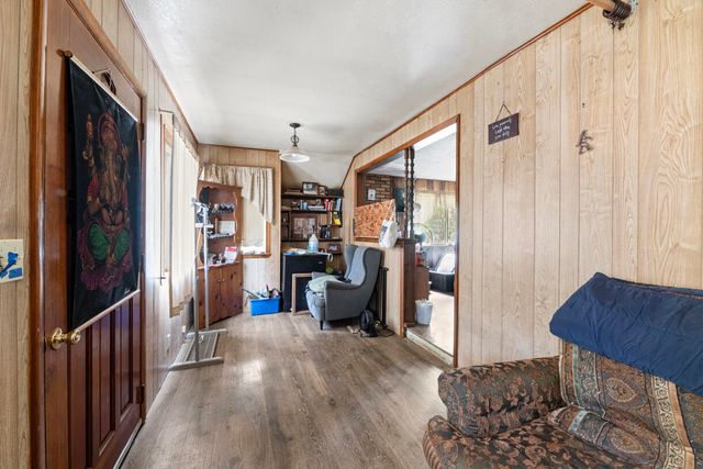 261 White Oak Drive, Cave Junction, OR 97523