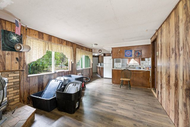 261 White Oak Drive, Cave Junction, OR 97523