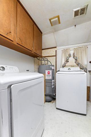 261 White Oak Drive, Cave Junction, OR 97523