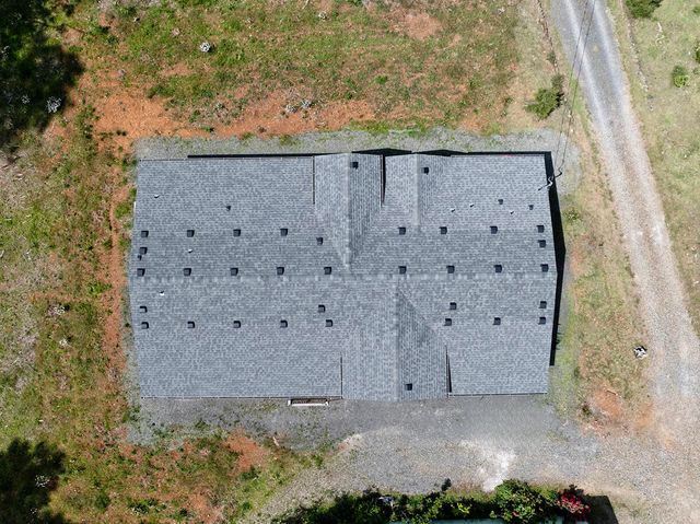 261 White Oak Drive, Cave Junction, OR 97523