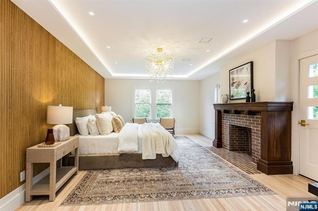 2 Russell Terrace, Montclair, NJ 07042