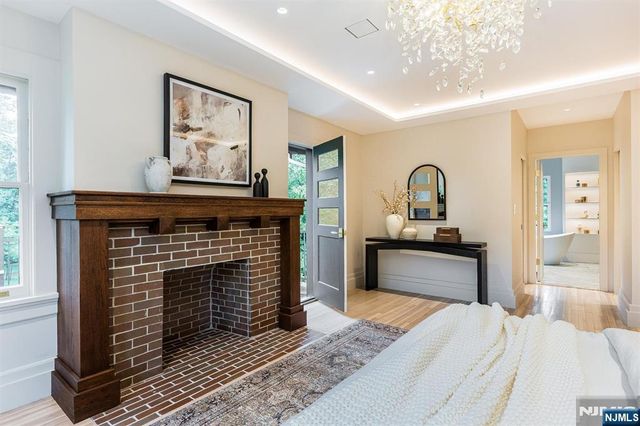 2 Russell Terrace, Montclair, NJ 07042