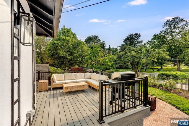 2 Russell Terrace, Montclair, NJ 07042