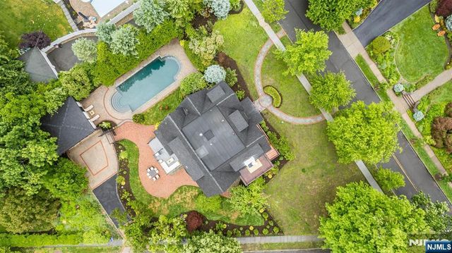2 Russell Terrace, Montclair, NJ 07042