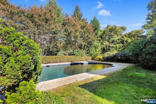 2 Russell Terrace, Montclair, NJ 07042