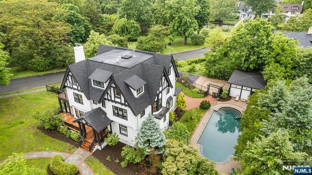 2 Russell Terrace, Montclair, NJ 07042