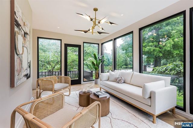 2 Russell Terrace, Montclair, NJ 07042