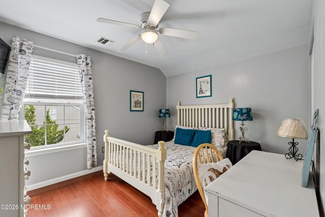 10 Dori Lane, Barnegat, NJ 08005