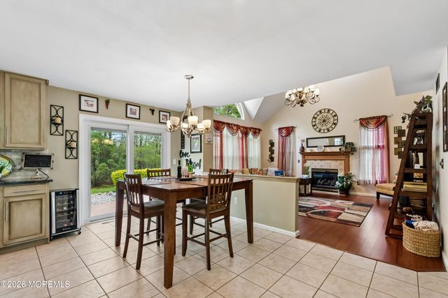 10 Dori Lane, Barnegat, NJ 08005