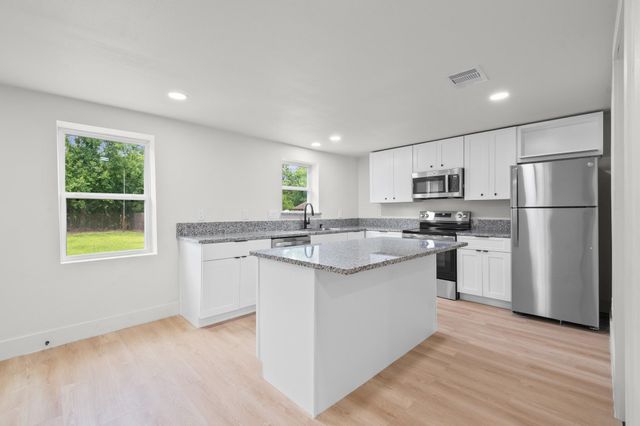 4607 Englewood Street, Houston, TX 77026