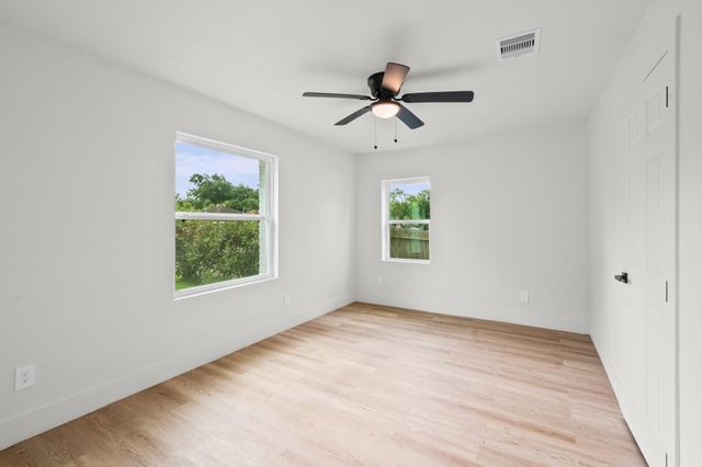 4607 Englewood Street, Houston, TX 77026