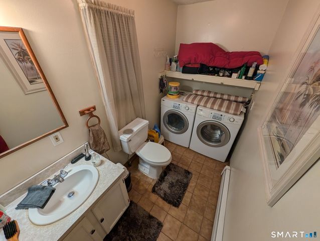 60 Catherine Street 60, Hartford, CT 06106