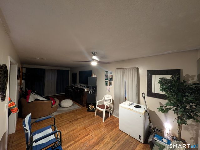 60 Catherine Street 60, Hartford, CT 06106