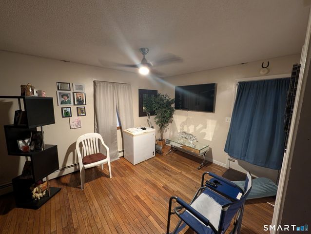 60 Catherine Street 60, Hartford, CT 06106