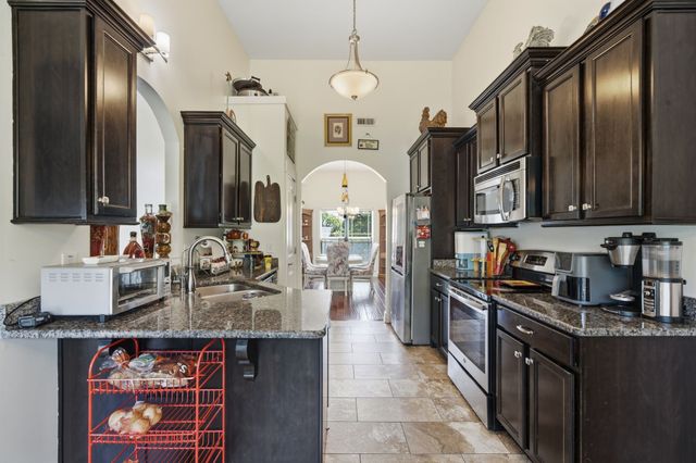 3523 Rabbit Run Trl, Adams, TN 37010