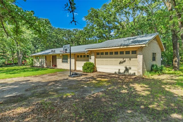 4177 County Road 3321, Greenville, TX 75402
