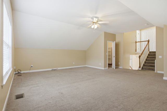 2752 Aston Woods Ln, Thompsons Station, TN 37179