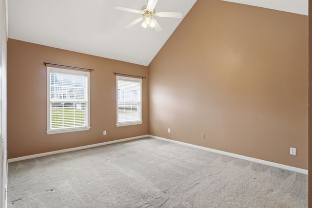 2752 Aston Woods Ln, Thompsons Station, TN 37179