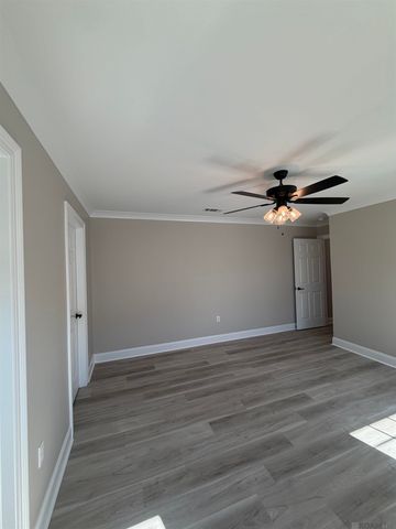 58888 Annex St, Plaquemine, LA 70764