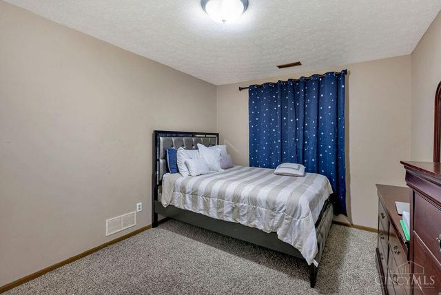 984 Pom Court, Trenton, OH 45067