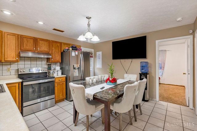 984 Pom Court, Trenton, OH 45067