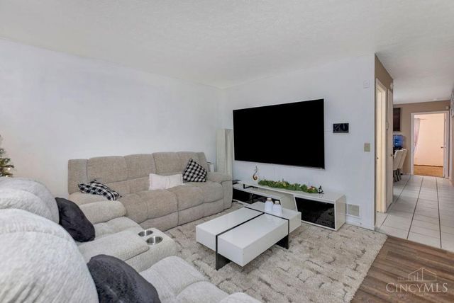 984 Pom Court, Trenton, OH 45067